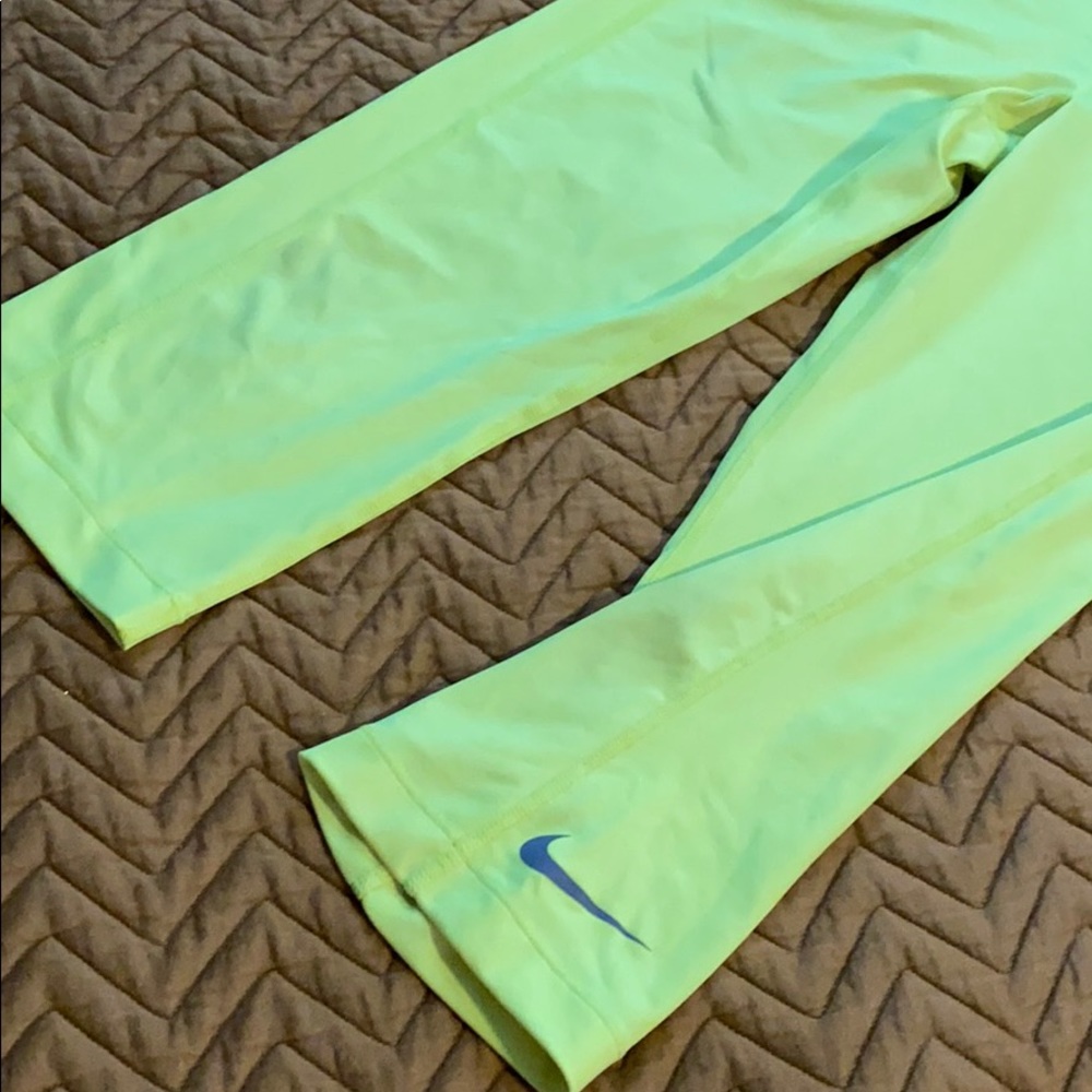Nike Pro Dr-Fit leggings - Picture 2 of 3